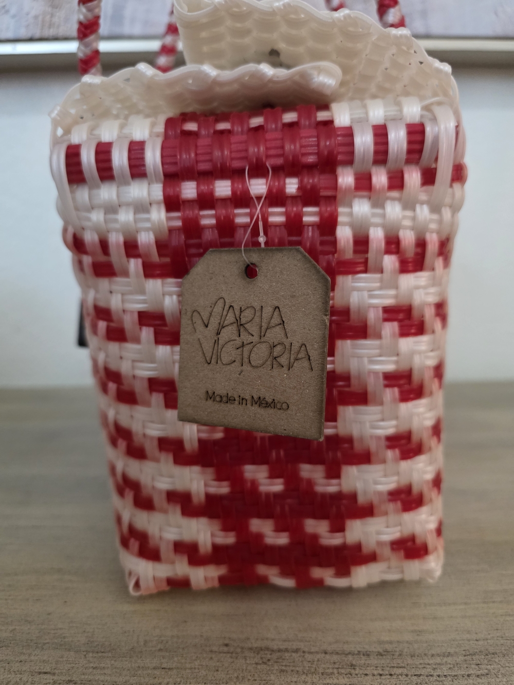 Red & White Woven Tote Bag with Braided Handles Rare Hard To Find - Picture 3 of 9